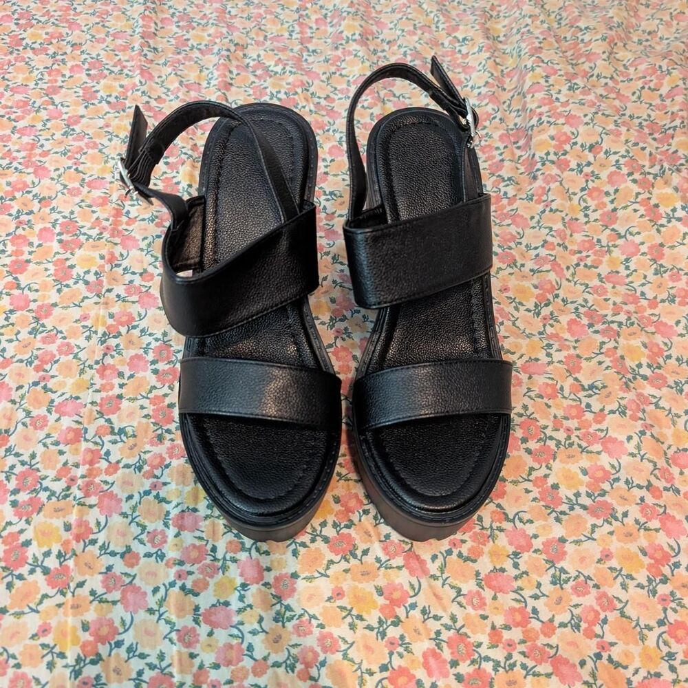 Women's Black Heeled Platform Sandals